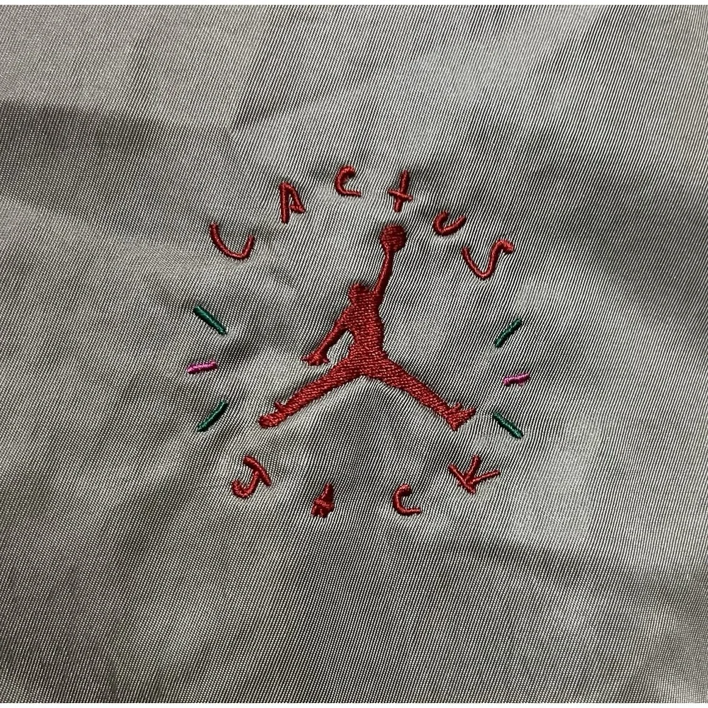 Cactus Jack By Travis Scott X Jordan‎ Button Front Shirt Khaki University Red L